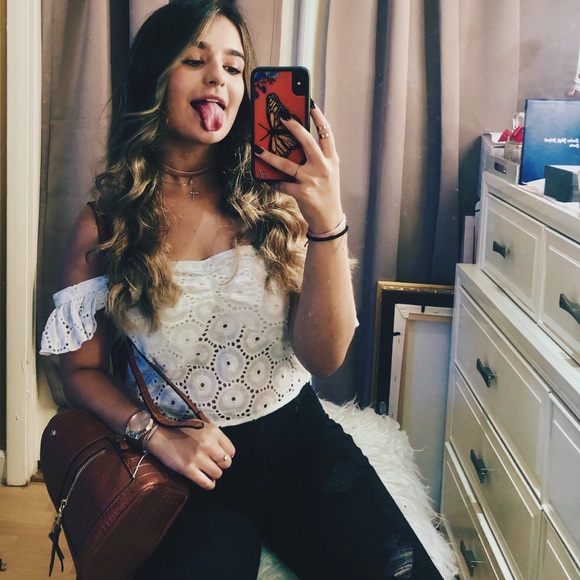 evelynjanelle